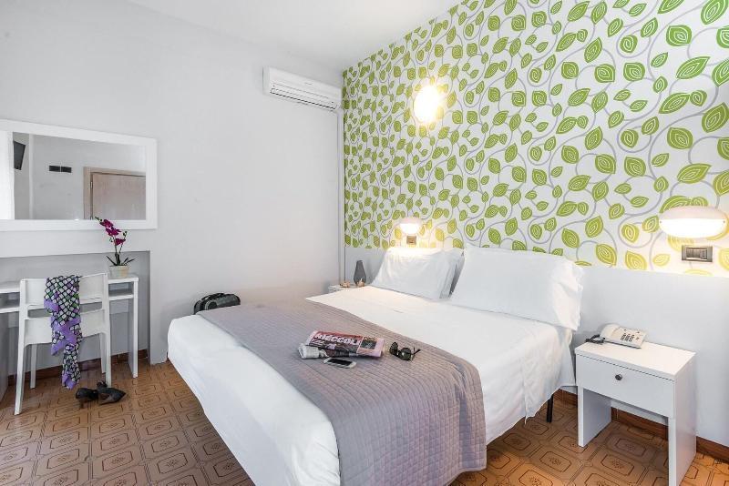 Hotel Ervill ريميني المظهر الخارجي الصورة